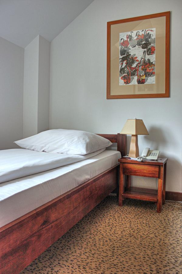 Hotel Olecki Oświęcim Εξωτερικό φωτογραφία