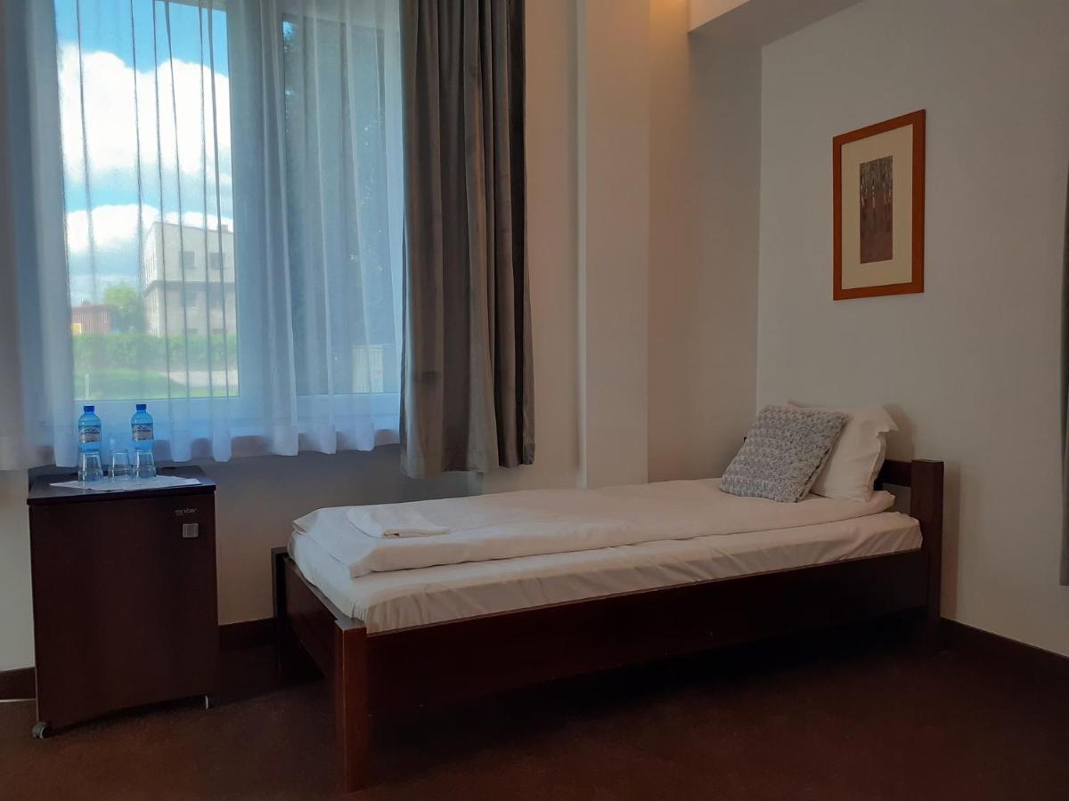 Hotel Olecki Oświęcim Εξωτερικό φωτογραφία