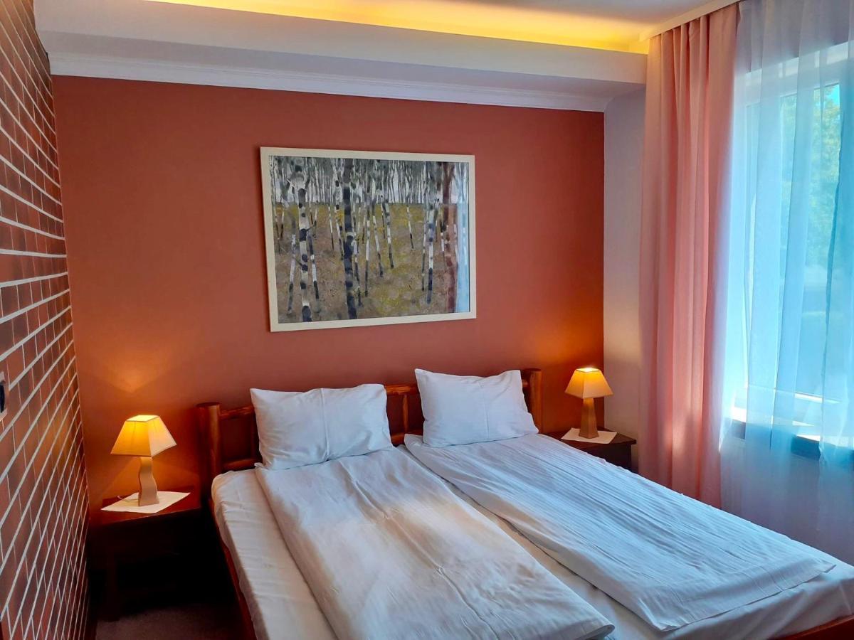 Hotel Olecki Oświęcim Εξωτερικό φωτογραφία